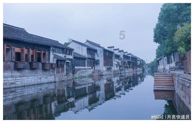 逃出漂浮的小岛